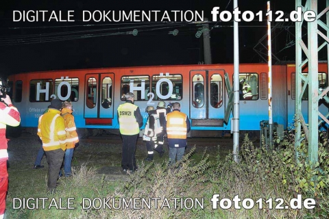ES4P8834
