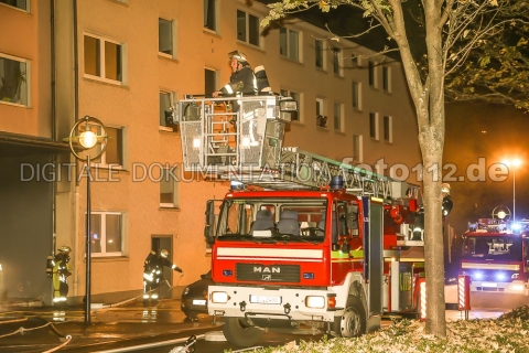 ES4P9559