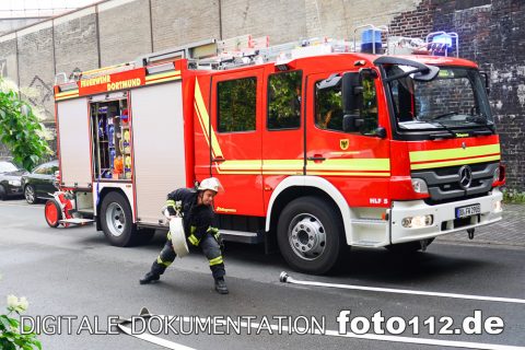Alte-Radstr-Gebäudebrand-002