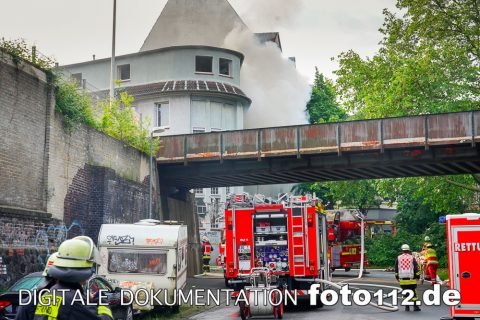 Alte-Radstr-Gebäudebrand-007