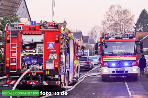 Immanuel-Kant-Straße-Dachstuhlbrand-017