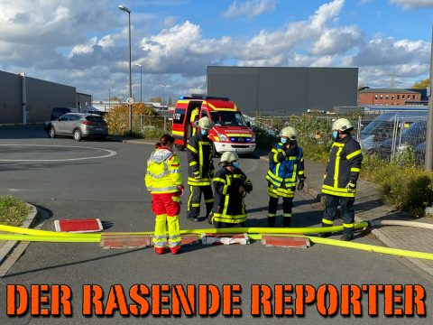 LKW-brennt-in-Castrop-070