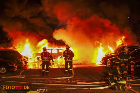 PKW-Feuer-005