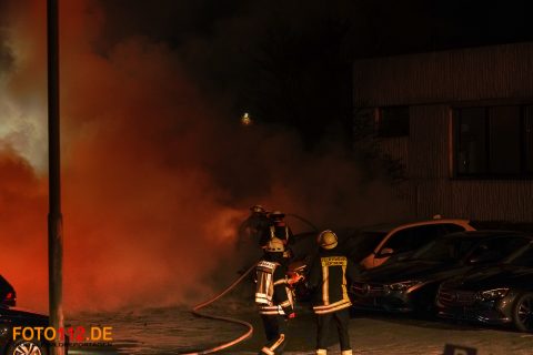PKW-Feuer-012