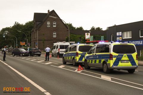 Unfall-Leveringhaeuser-Strasse-007