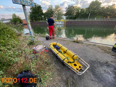 Person-im-Wasser-021