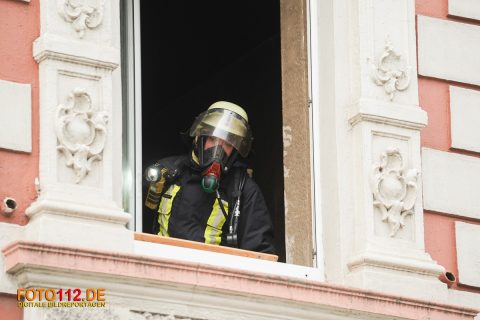 Rheinische-Str-Feuer-12