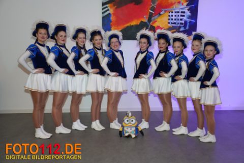 KG-BLAU-WEIss-04