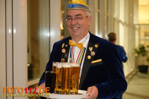 KG-BLAU-WEIss-12