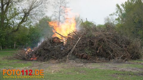 Osterfeuer-Waltrop-001