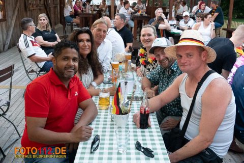 Public-Viewing-1-009