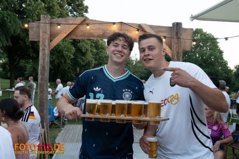 Public-Viewing-1-013
