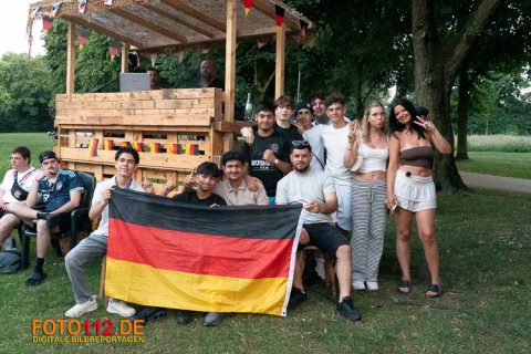 Public-Viewing-1-029