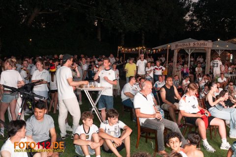 Public-Viewing-1-038