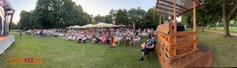 Public-Viewing-1-050