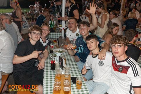 Public-Viewing-1-054