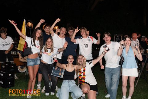 Public-Viewing-1-056