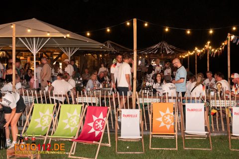 Public-Viewing-1-061