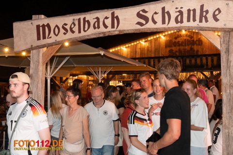 Public-Viewing-1-065