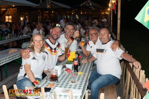 Public-Viewing-2-003