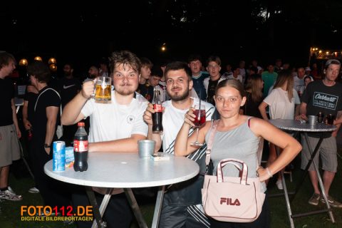 Public-Viewing-2-024