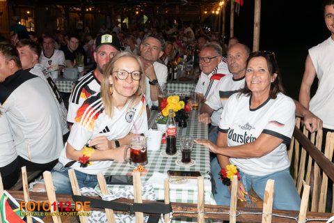 Public-Viewing-2-032