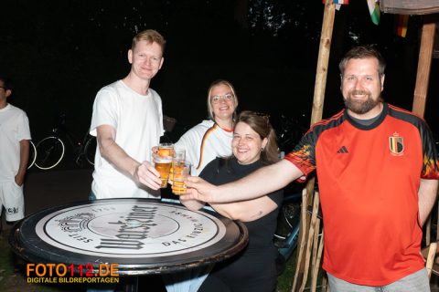Public-Viewing-2-038